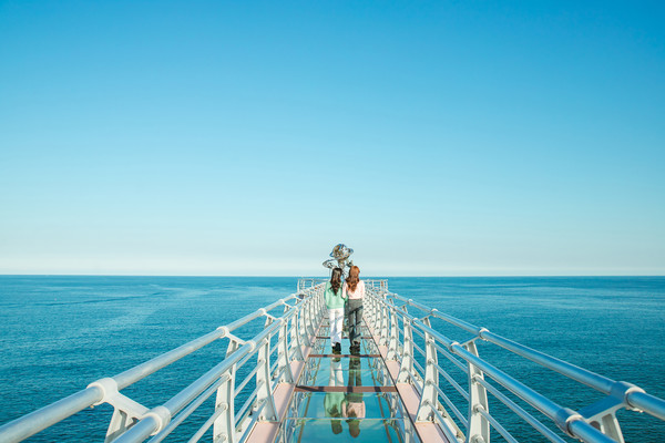 단체 관광객에 관광버스 지원(등기산스카이워크)